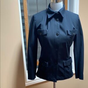 Blue Lightweight Utility Jacket with Tailored Silhouette and Lapel Collard
